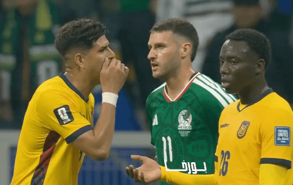 Hincapie sent off for covering mouth in Ecuador’s World Cup defeat to Mexico