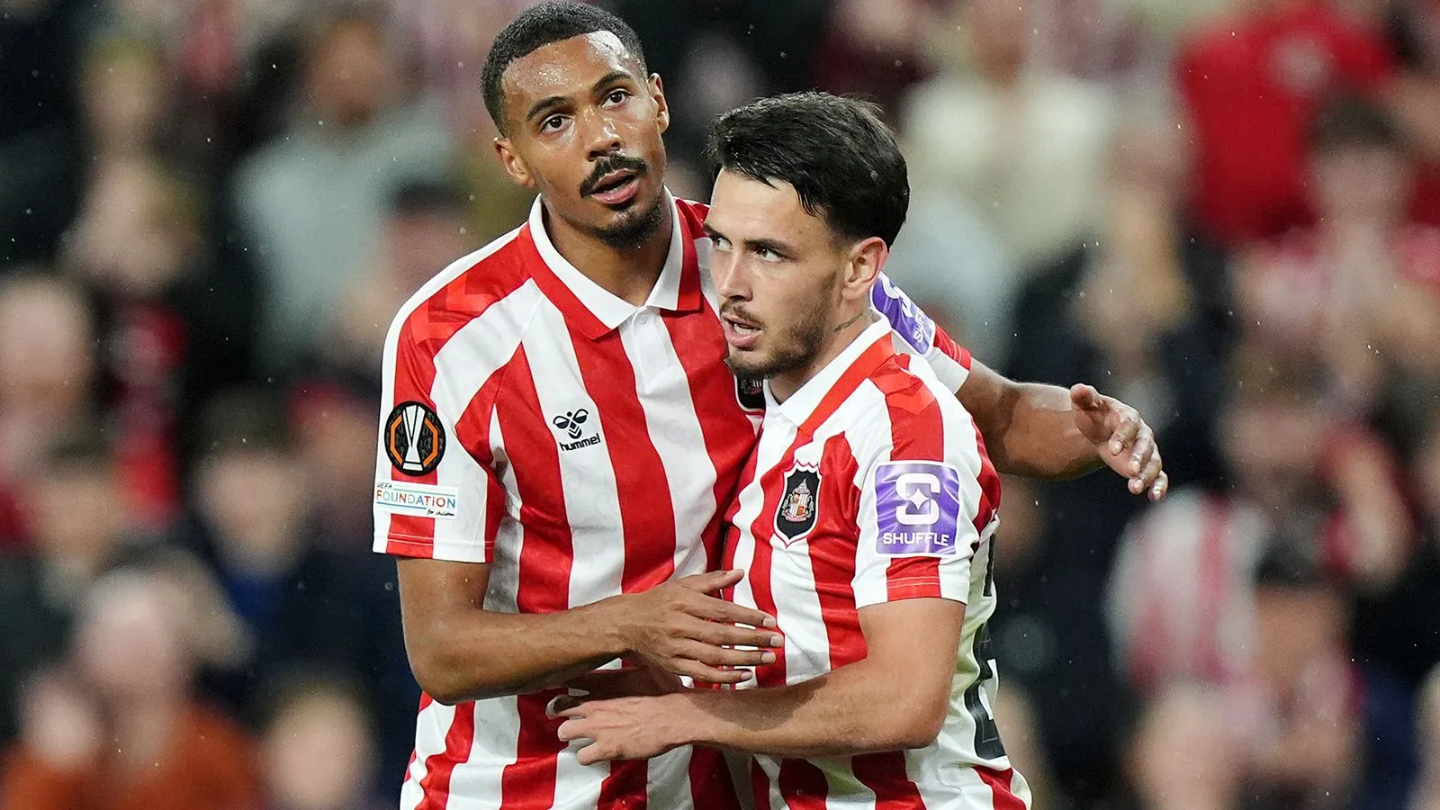 Sunderland secure Europa League win against AZ Alkmaar image 1