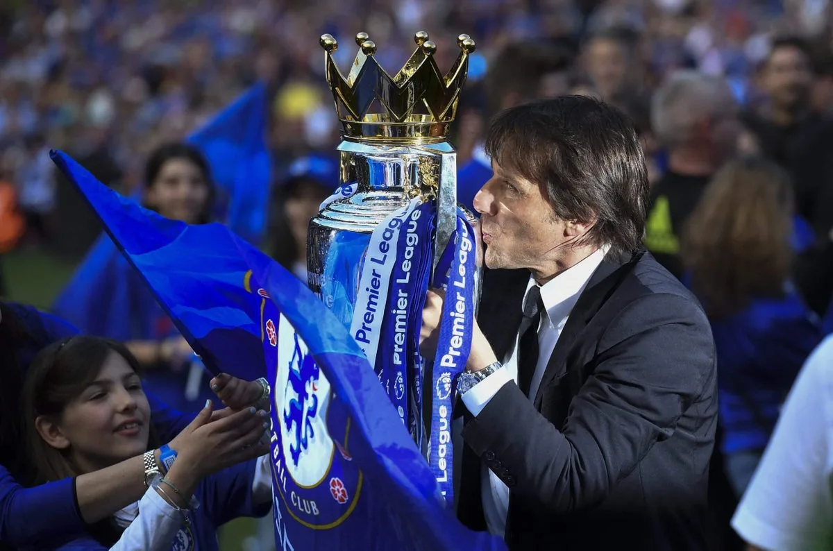 Former manager suggests Tottenham should be awarded 2016-17 Premier League title